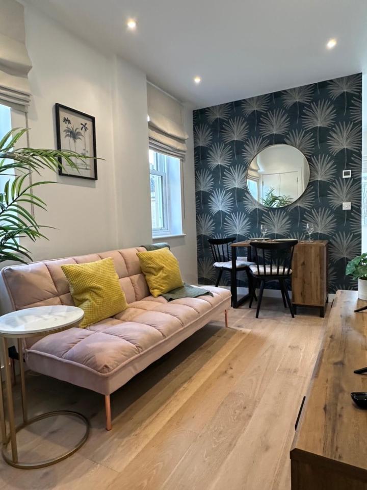 Contemporary Pied A Terre In The Heart Of Bath Apartamento Exterior foto