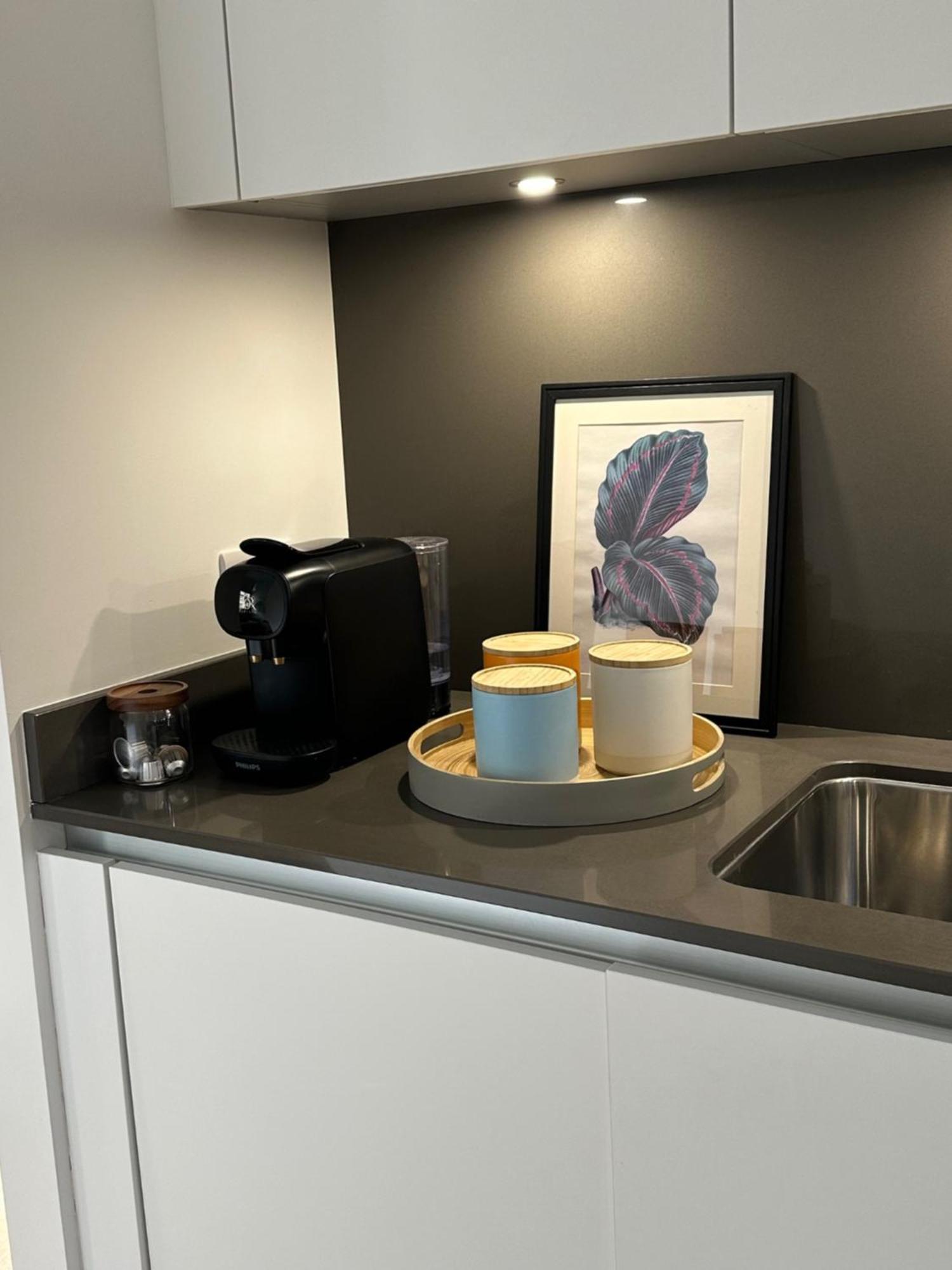 Contemporary Pied A Terre In The Heart Of Bath Apartamento Exterior foto